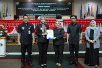 Pemprov Lampung Sampaikan Raperda Perubahan APBD 2025 pada Rapat Paripurna DPRD
